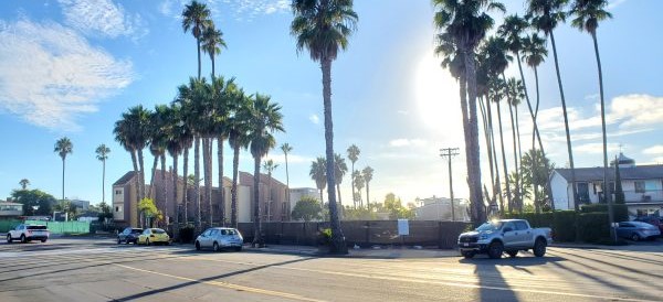 The site on La Jolla Boulevard where Su Casa restaurant once stood (center) is planned for a new development. (Ashley Mackin-Solomon)