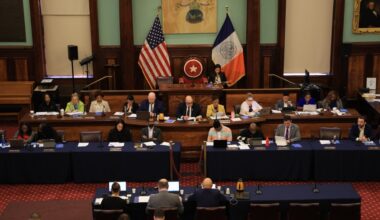 NYC Council set to vote on pay raises for itself, mayor by end of year: sources