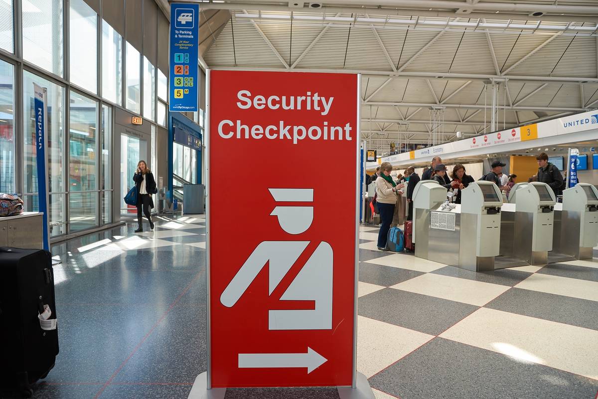 TSA security checkpoint sign at O'Hare