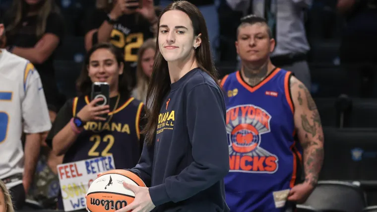 Fever's Caitlin Clark is still keeping coaches up at night despite 2025 injuries image