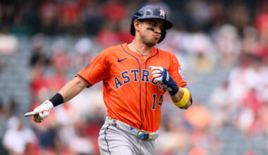 Braves Acquire Mauricio Dubón For Nick Allen