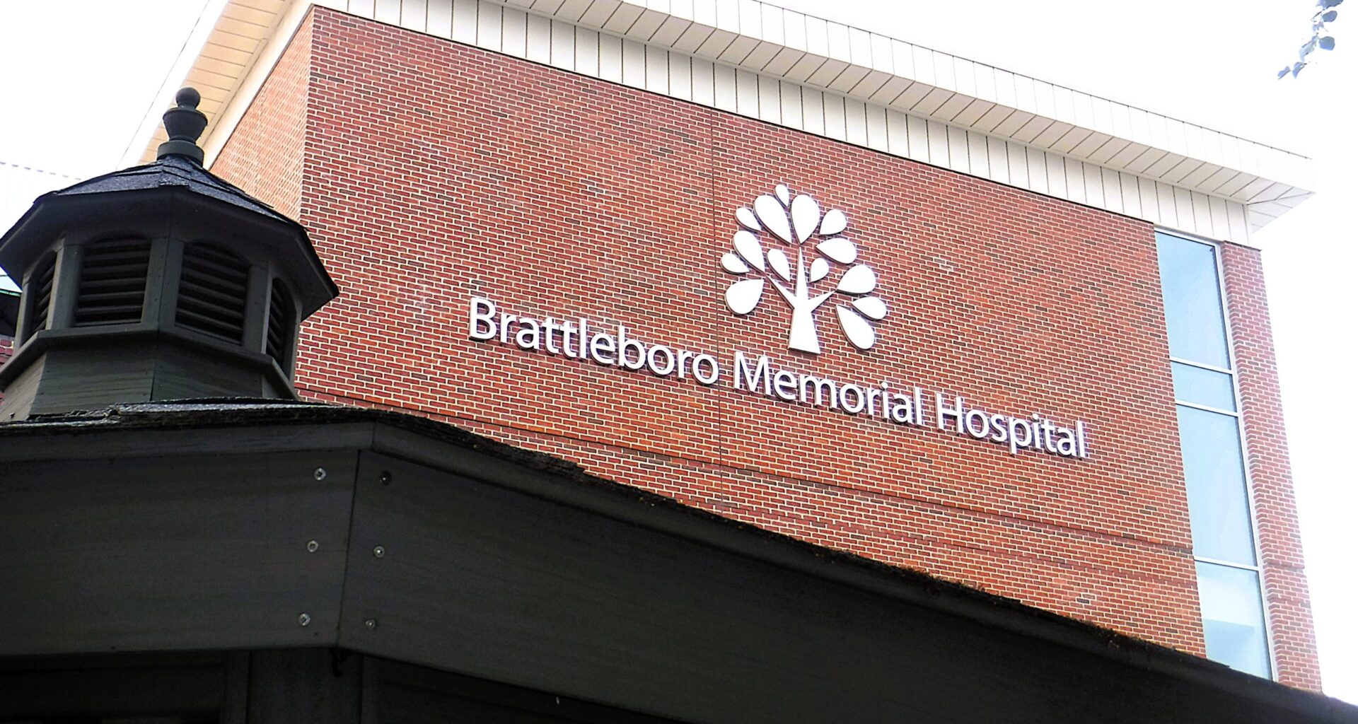 On leave amid a budget shortfall, Brattleboro hospital CEO won’t be returning