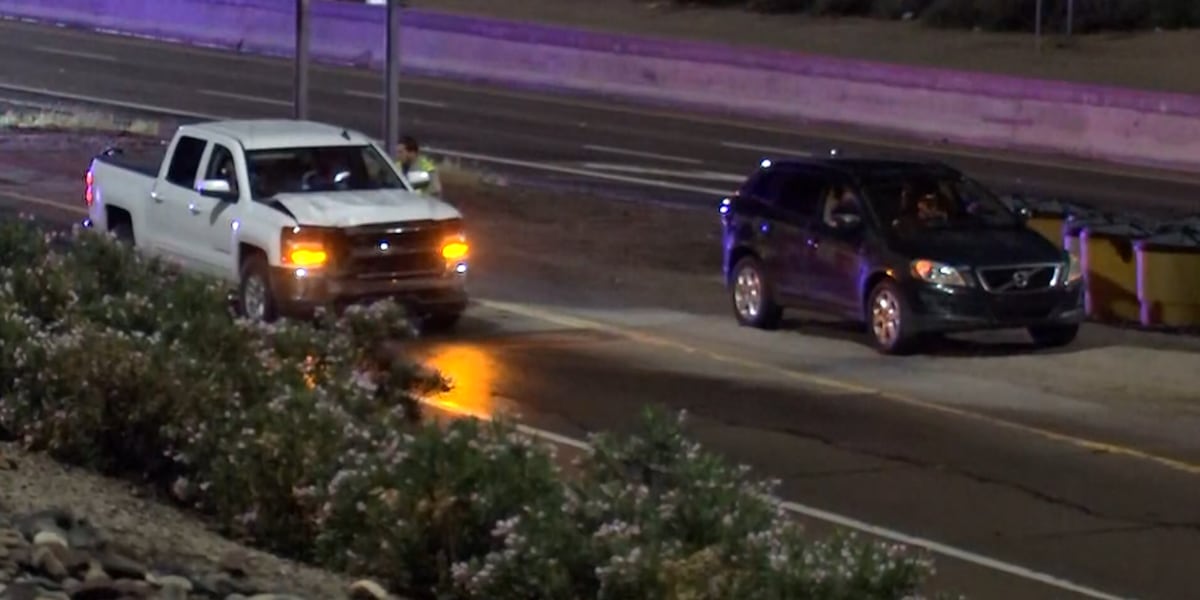 Pedestrian struck, killed on Phoenix freeway interchange