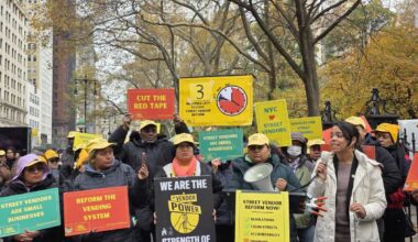 Street vendors rally at City Hall to call for increase in number of city licenses