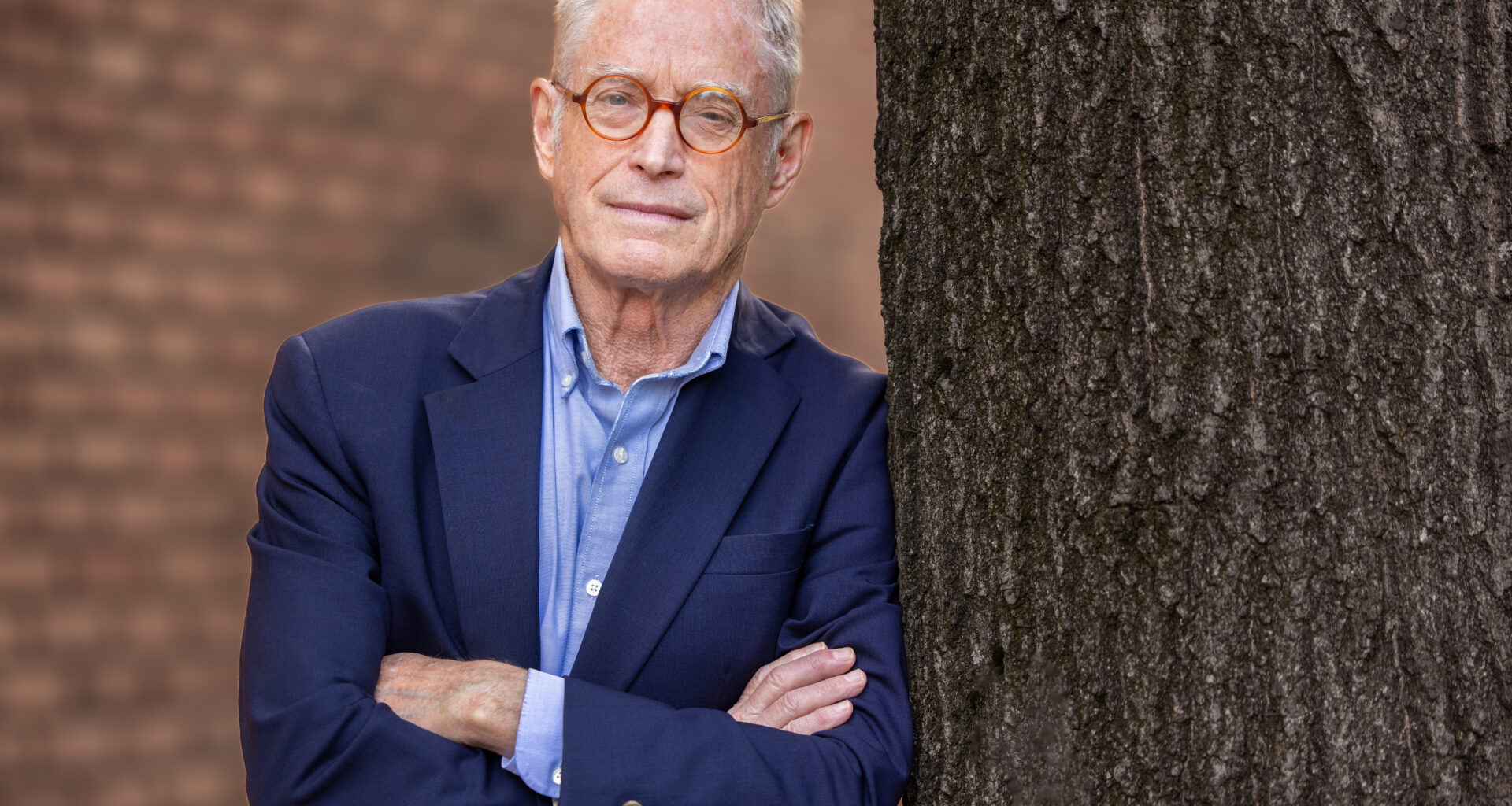 Whitcomb: Protect a Public Service; Eyes on New York; Seven Nations