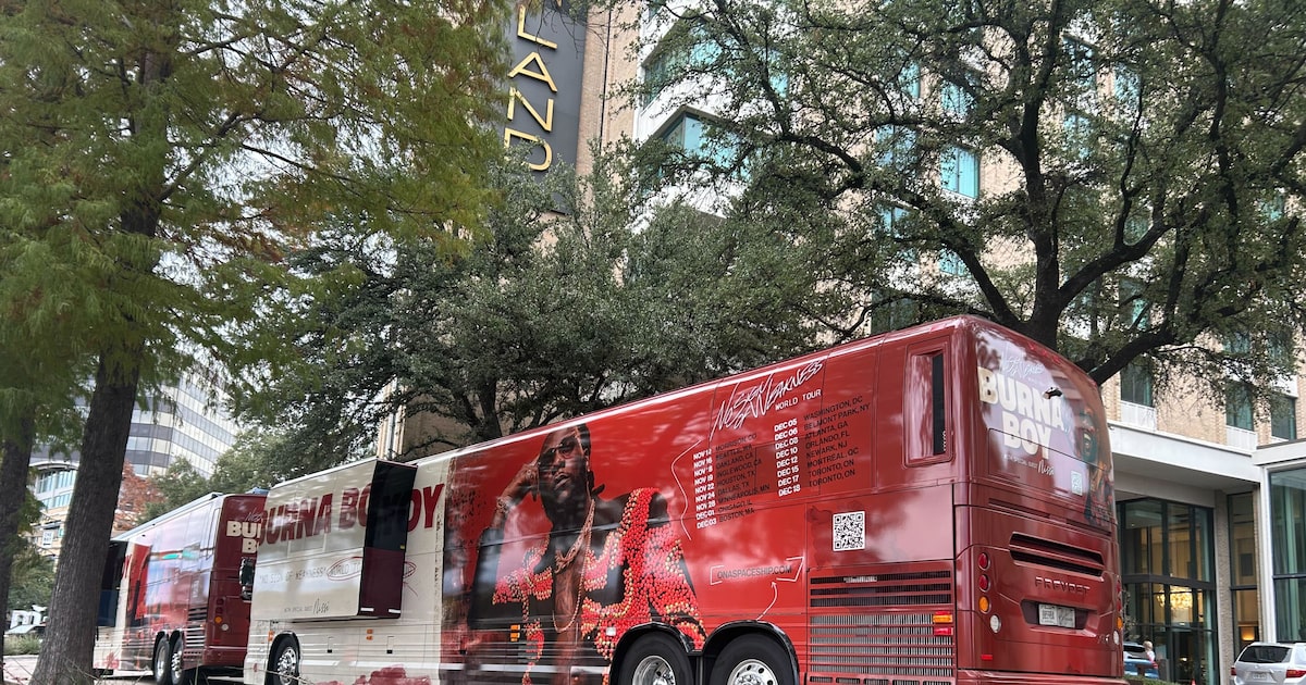 Burna Boy tour buses seen in East Dallas, after singer cancels 2 shows