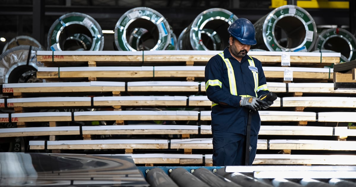 Carney announces new support for steel and lumber industries, but nothing for aluminum - CTV News