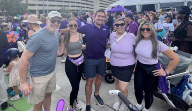 Thousands Walk to End Alzheimer’s in Houston, raising more than $1 million