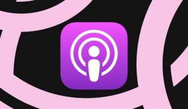 Apple Podcasts is generating automatic links and chapters