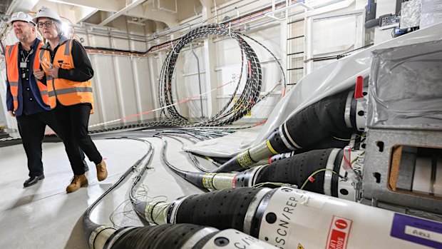 Victorian Premier Jacinta Allan and Bevan Slattery at the announcement of a submarine cable laying project.