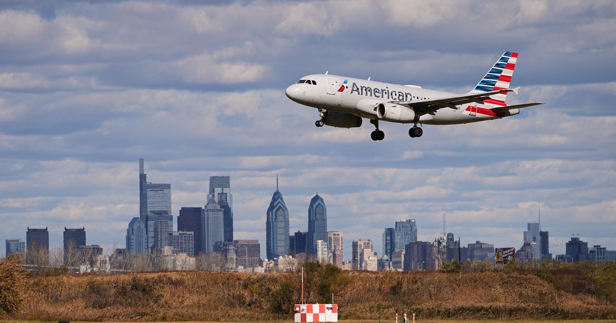 Travelers face more disruptions at Philadelphia International Airport as shutdown continues