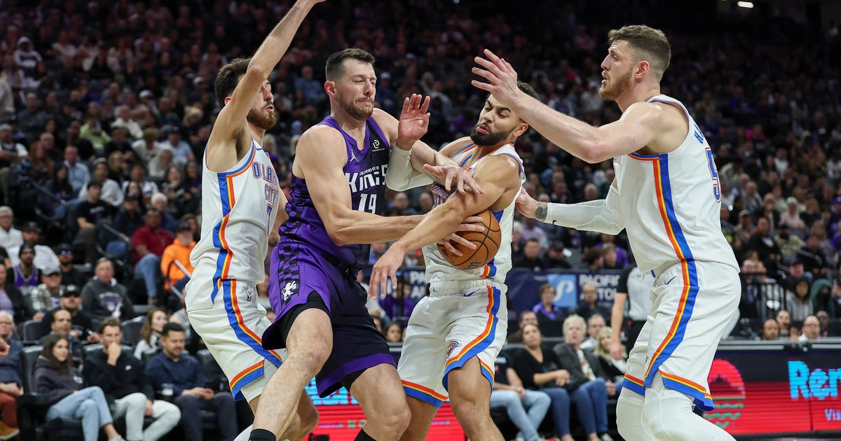 OKC's Hartenstein has 33 points as Thunder rout Kings 132-101