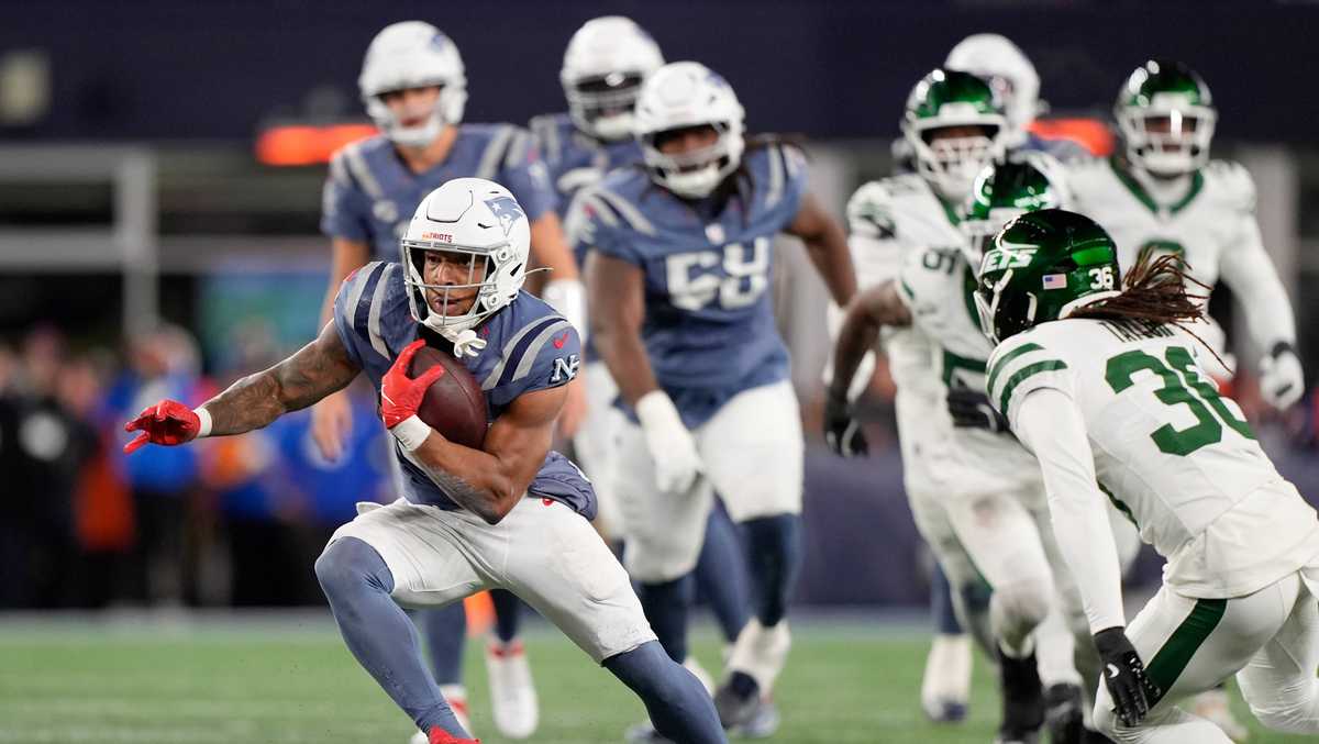 Henderson's hat trick helps keep Pats winning streak alive, beat Jets 27-14 in TNF showdown