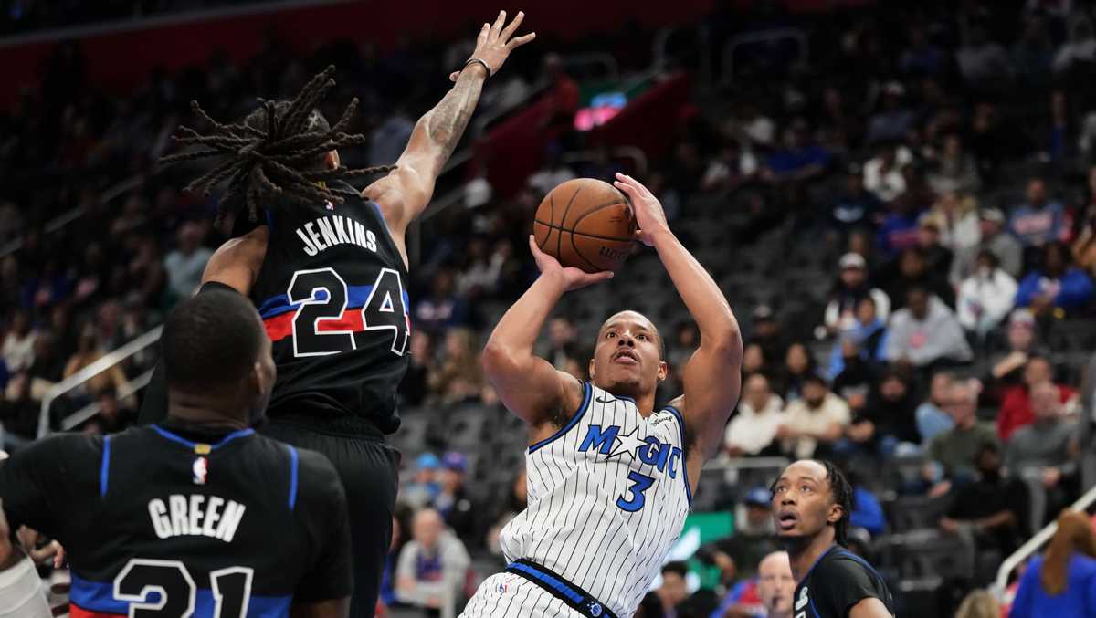 Magic beat Pistons to win NBA Cup group, advance to knockout round