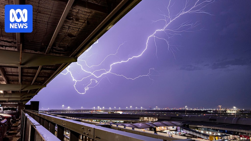 More than 11,000 homes lose power as storms with spectacular lightning hit south-east Queensland