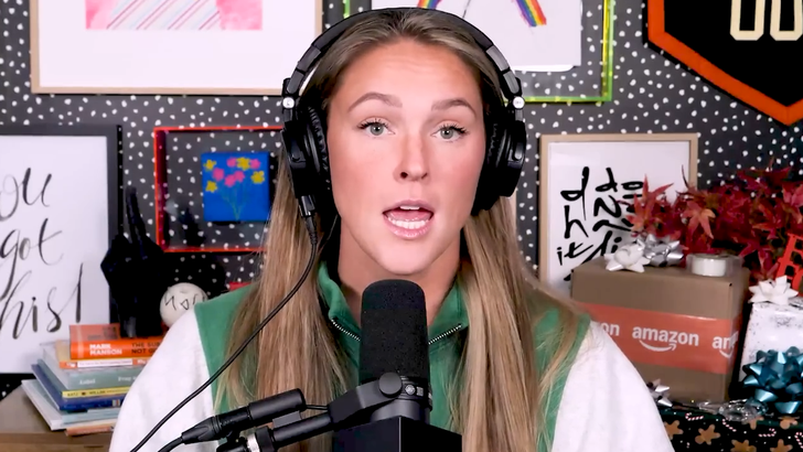 112425 kylie kelce kal.jpg