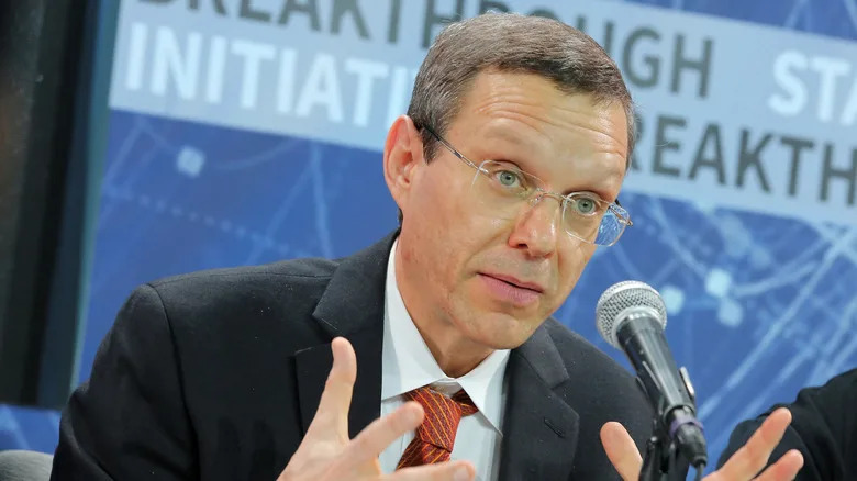 Scientist Avi Loeb, seen at a conference