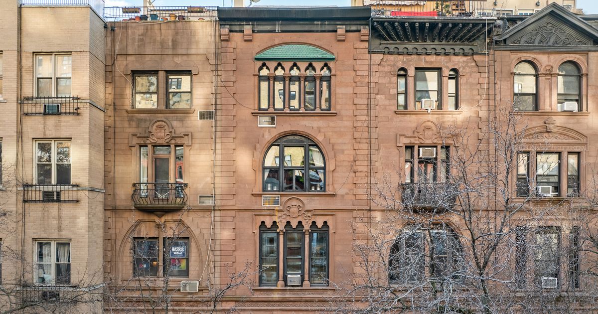 A Home Designed by the Grand Central Oyster Bar’s Architect