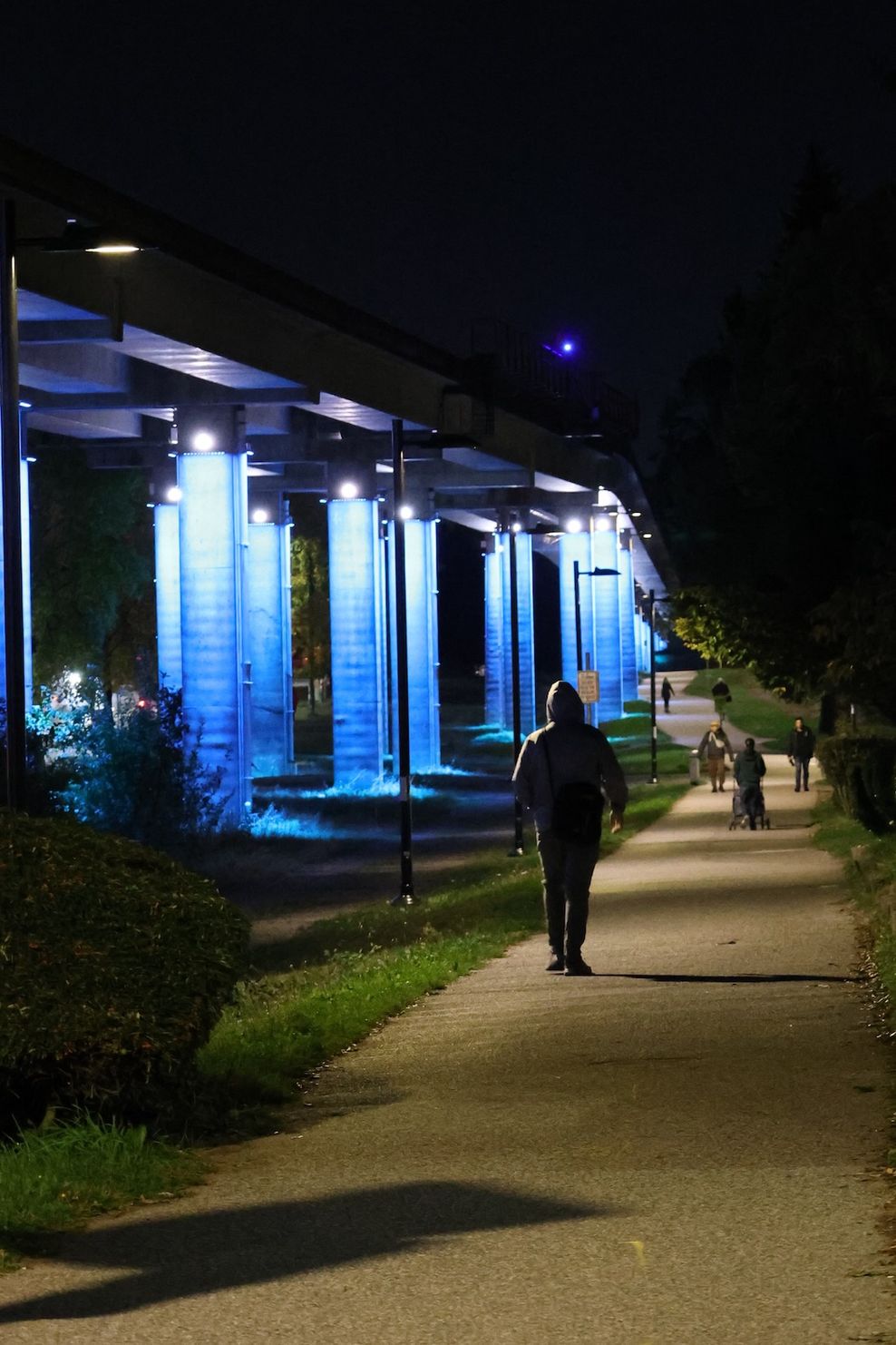 bc parkway illumination skytrain expo line burnaby 