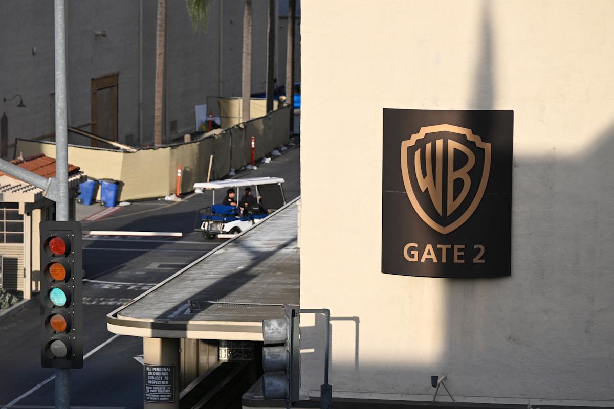 Warner Bros.’ Suitors All Bring Regulatory Baggage to Auction