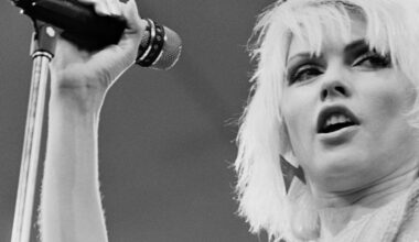 Recalling the Incredible Variety of Blondie’s 4 No. 1 Hits