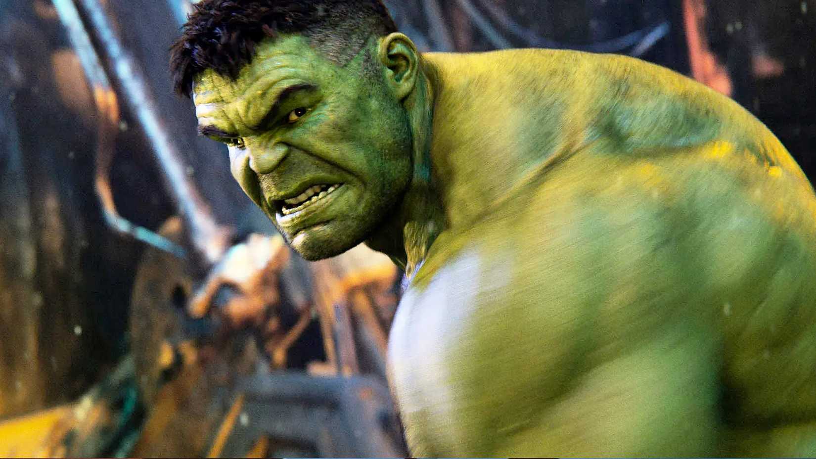Mark Ruffalo as Hulk snarling in Avengers Infinity War