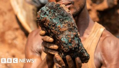 DR Congo miners die after makeshift bridge collapses in Kalando