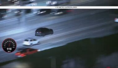 Reckless driver weaves through traffic during pursuit in downtown LA – NBC Los Angeles