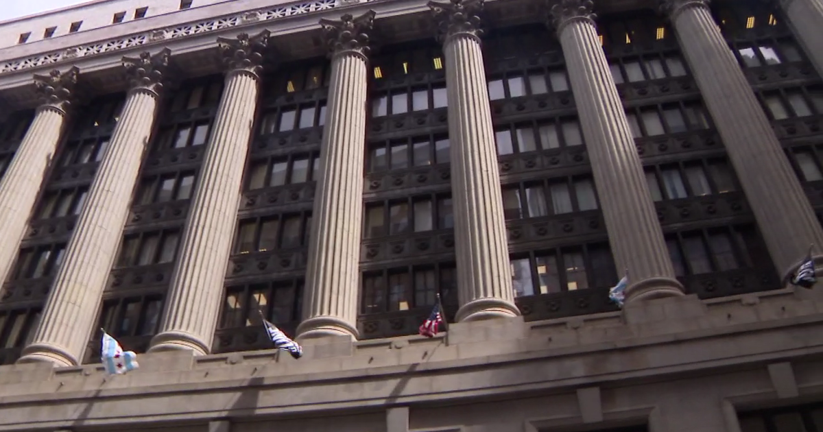 Finance Committee votes down Mayor Brandon Johnson's 2026 tax plan, putting budget in limbo