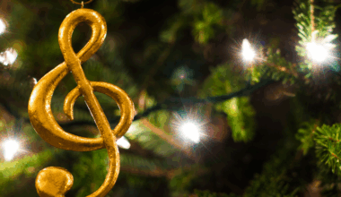 2 Louisville radio stations switch for playing 24/7 holiday music