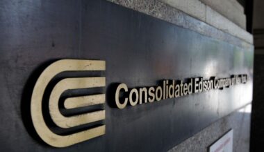 Con Edison has agreed to reduce proposed rate hikes for New York City and Westchester customers. (AP Photo, File)
