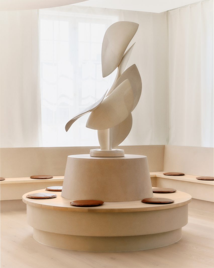 Sculpture by Nicholas Shurey in Copenhagen Eye Institute by Standard Practice