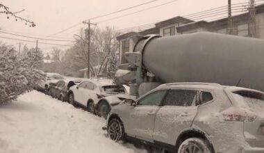 Heavy snow causes chaos on the roads in southern Alberta