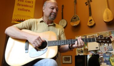 James 'Bau' Graves, former Old Town School leader, dies at 73