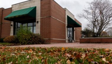 Lawsuit alleges Batavia chiropractor secretly filmed patients