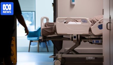 Public hospitals wasting $1.2b a year and hindered by 'bogus budgets', Grattan Institute says