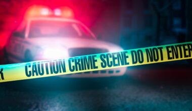 Two people shot during attempted robbery in Dallas, police say