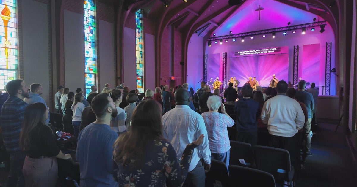 More Americans than ever attend nondenominational churches. Experts say it's a major shift in U.S. Christianity.