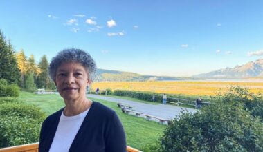 Monetary policy currently in right place, hesitant about cutting rates