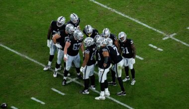 Raiders offense defined more by missteps than momentum