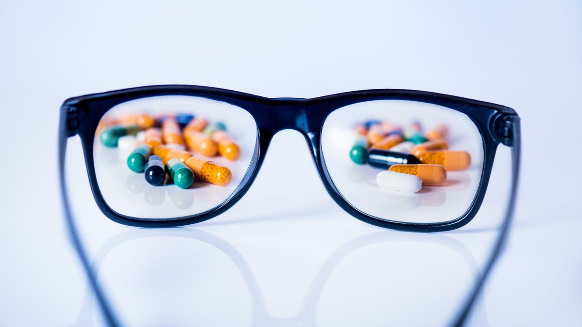 These 6 Supplements Are Best for Nurturing Your Eyes and Vision
