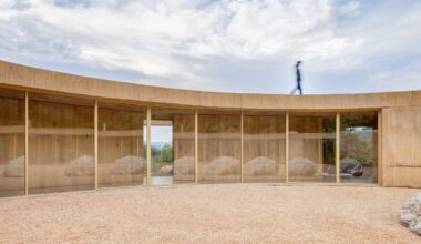 Canales Circular house