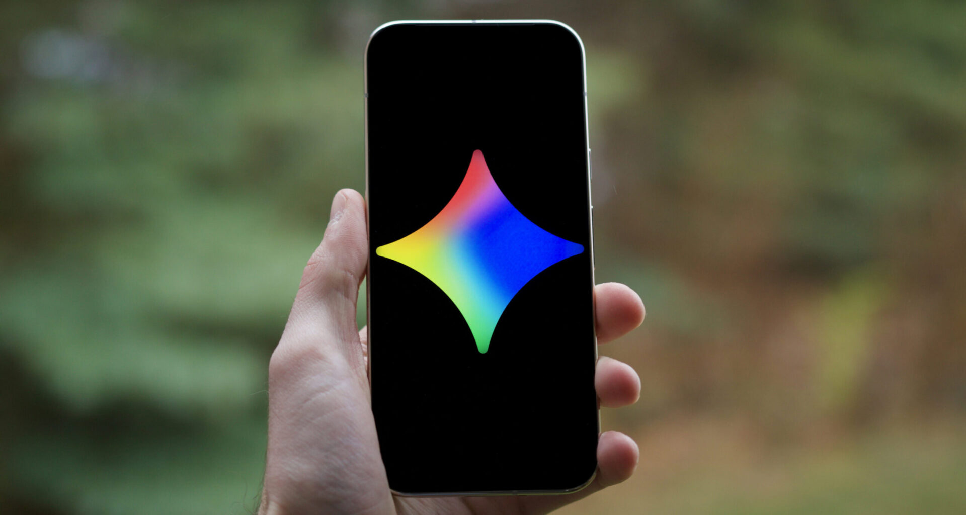 Gemini logo on an Android phone.