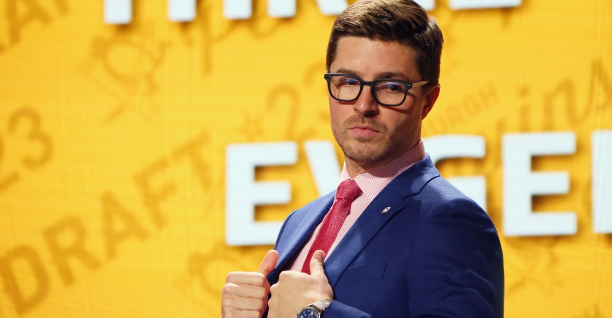 Dubas talks Crosby, Malkin reaction to Penguins rebuild