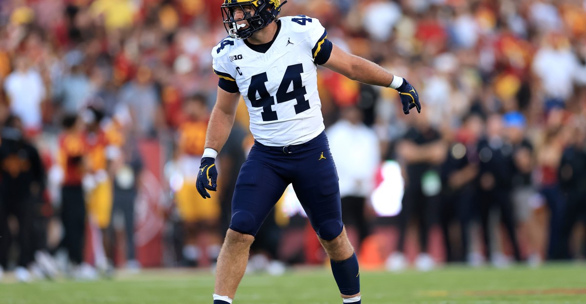 Sherrone Moore updates Michigan Football FB Max Bredeson’s injury status