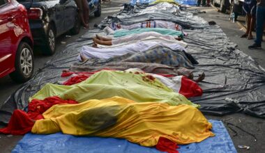 Brazil's president calls for investigation after 121 killed in police operation against gang: "There was a massacre"