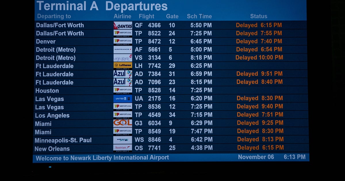NYC's 3 major airports see delays, cancellations as FAA starts to cut flights