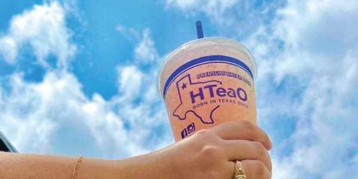 Texas beverage chain HTeaO opens its first shop in Roanoke