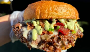 San Diego food truck Big Dawg Burger