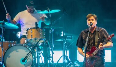 Jimmy Eat World plays “The Middle” at Tempe club in 1999.